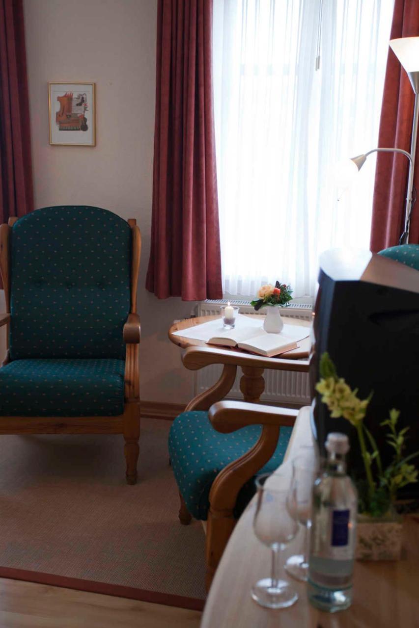 Am Heverstrom, Hotel Garni Đảo Đảo Nordstrand Ngoại thất bức ảnh