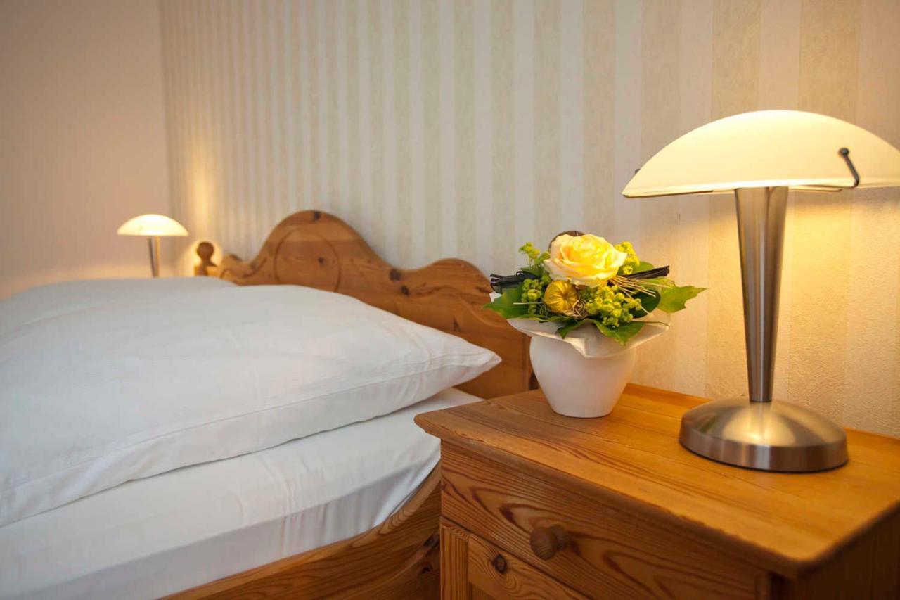 Am Heverstrom, Hotel Garni Đảo Đảo Nordstrand Ngoại thất bức ảnh